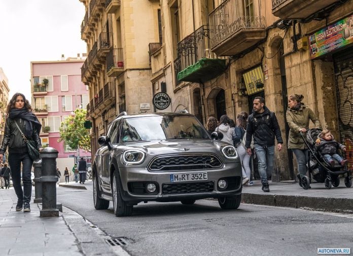 2017 Mini Countryman Plug-in Hybrid - фотография 78 из 167