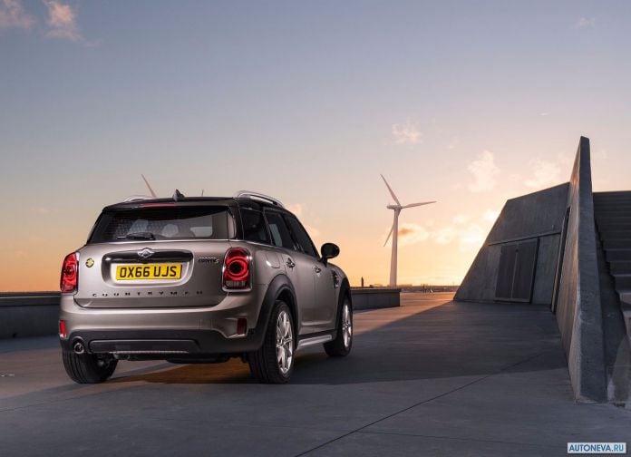 2017 Mini Countryman Plug-in Hybrid - фотография 100 из 167