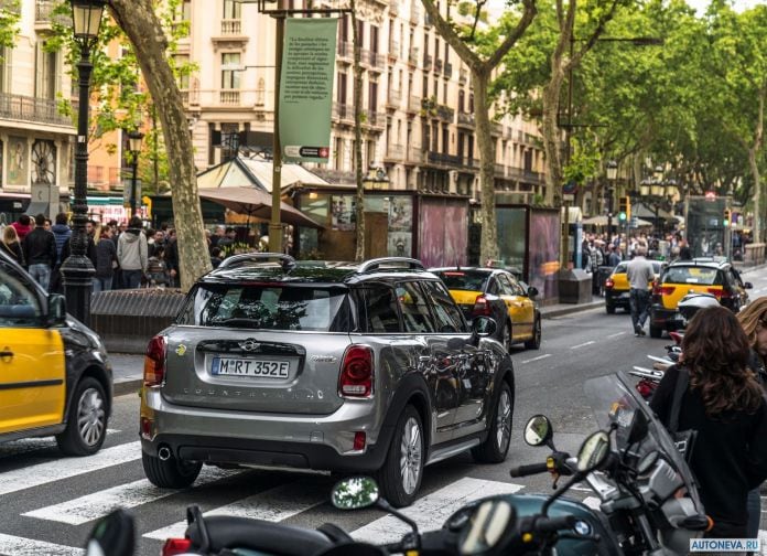 2017 Mini Countryman Plug-in Hybrid - фотография 114 из 167