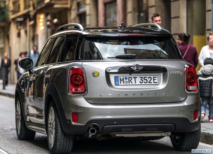 2017 Mini Countryman Plug-in Hybrid - фотография 118 из 167