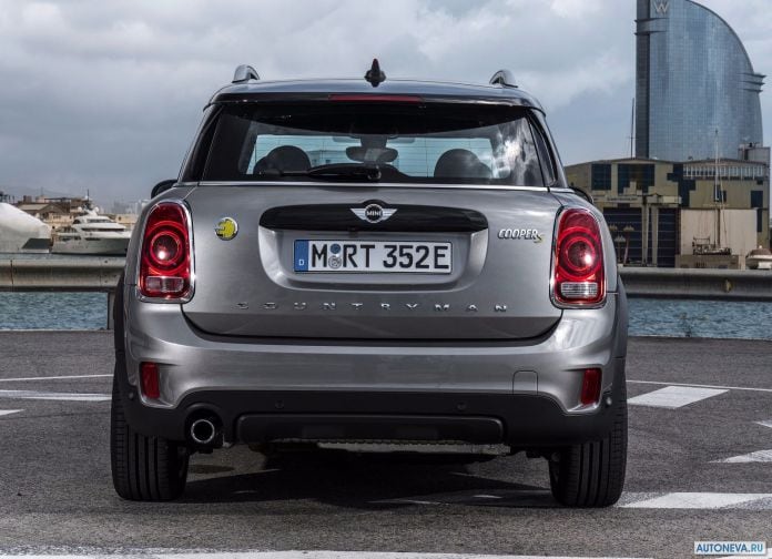 2017 Mini Countryman Plug-in Hybrid - фотография 120 из 167