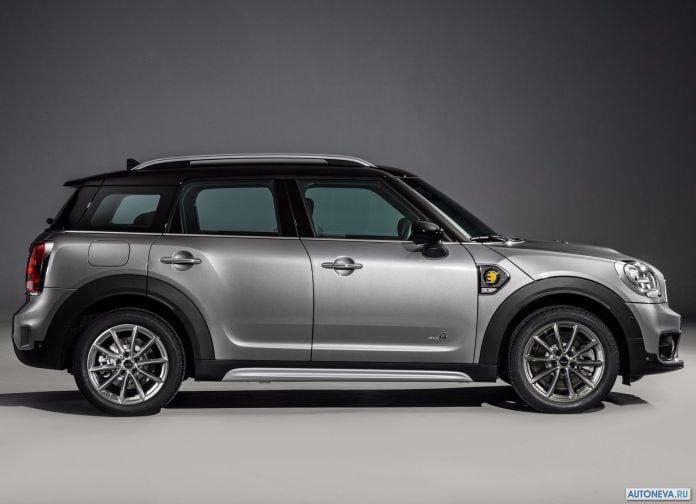 2017 Mini Countryman Plug-in Hybrid - фотография 123 из 167