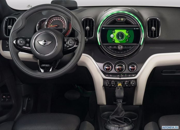 2017 Mini Countryman Plug-in Hybrid - фотография 133 из 167