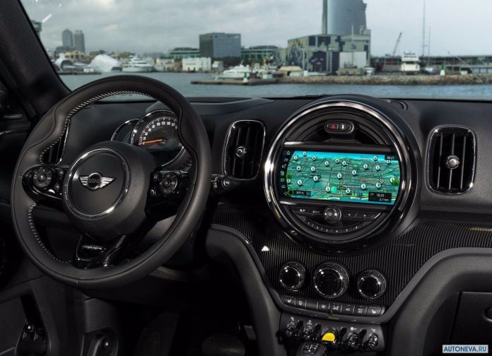 2017 Mini Countryman Plug-in Hybrid - фотография 136 из 167