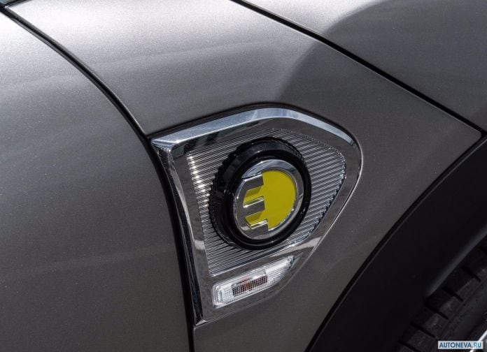 2017 Mini Countryman Plug-in Hybrid - фотография 155 из 167