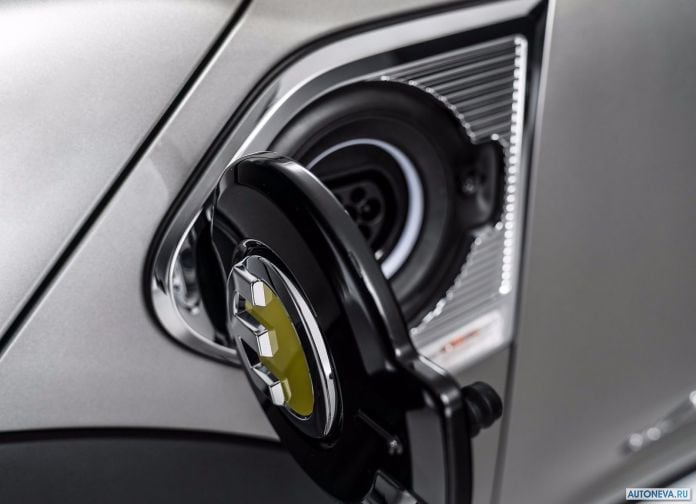 2017 Mini Countryman Plug-in Hybrid - фотография 157 из 167