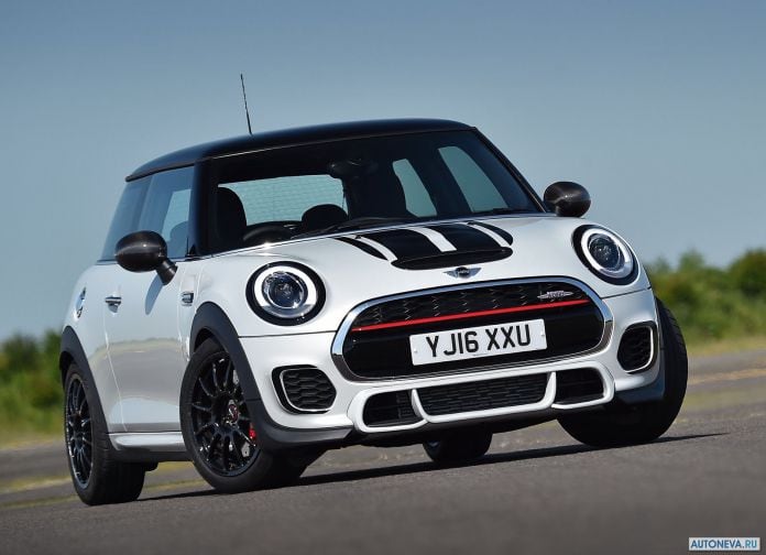 2017 Mini John Cooper Works Challenge - фотография 3 из 29