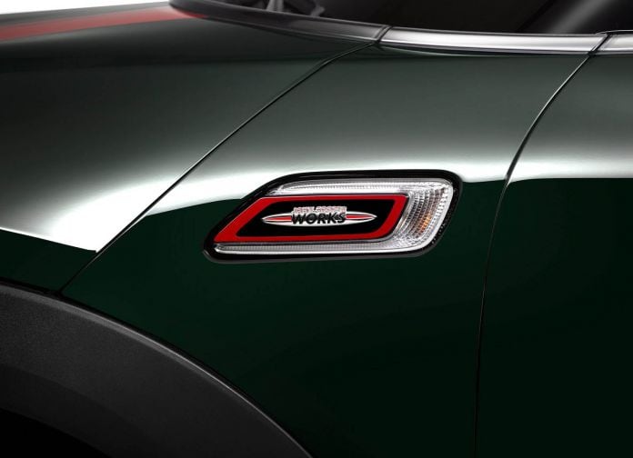 2017 Mini John Cooper Works Clubman - фотография 15 из 42