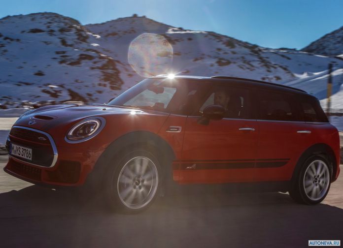 2017 Mini John Cooper Works Clubman - фотография 25 из 42