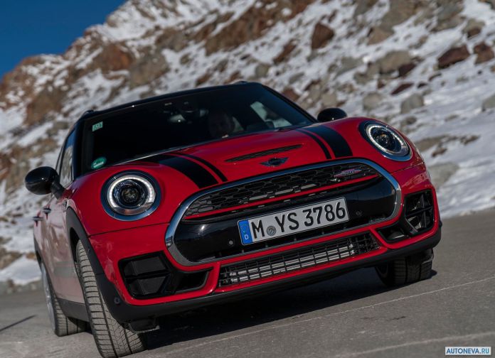 2017 Mini John Cooper Works Clubman - фотография 29 из 42