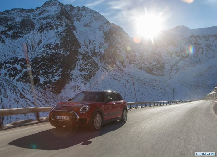 2017 Mini John Cooper Works Clubman - фотография 32 из 42