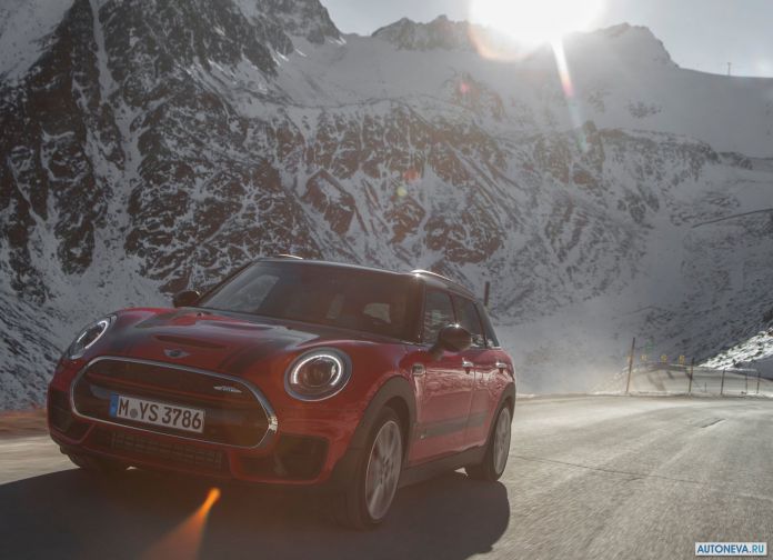 2017 Mini John Cooper Works Clubman - фотография 33 из 42