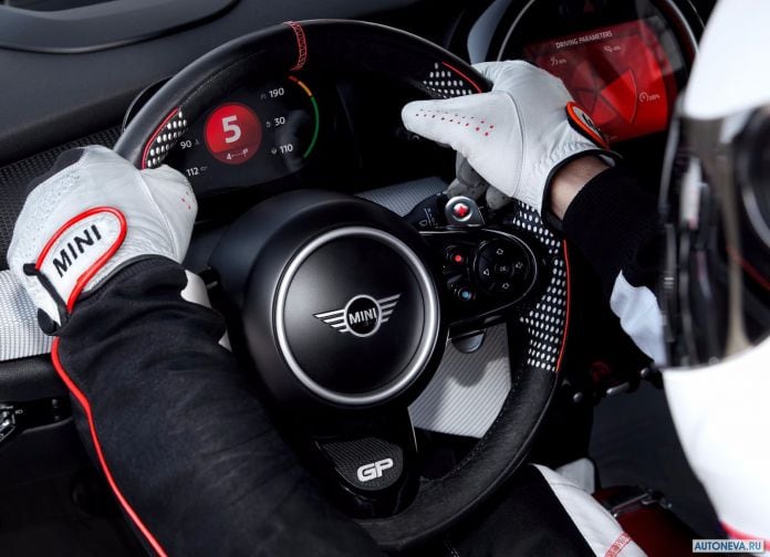 2017 Mini John Cooper Works GP Concept - фотография 12 из 29