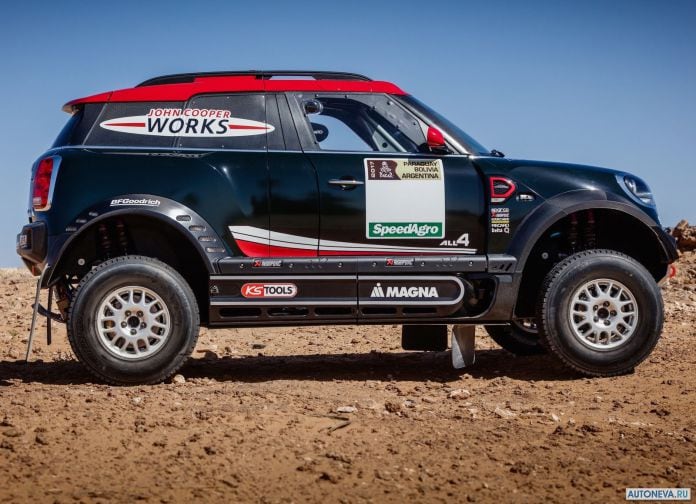 2017 Mini John Cooper Works Rally - фотография 12 из 53