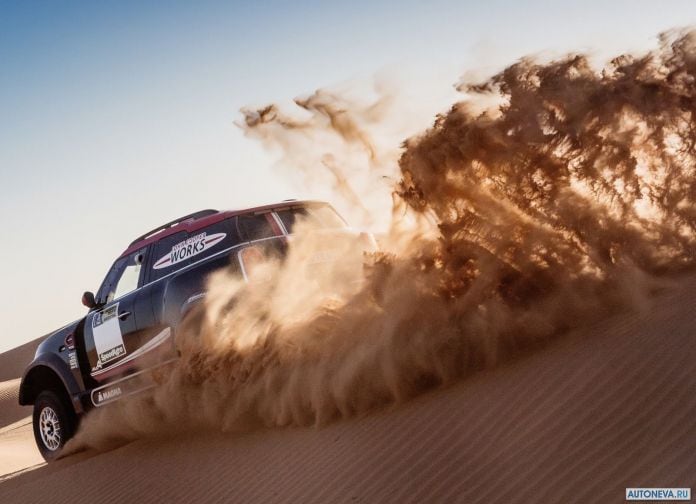 2017 Mini John Cooper Works Rally - фотография 25 из 53