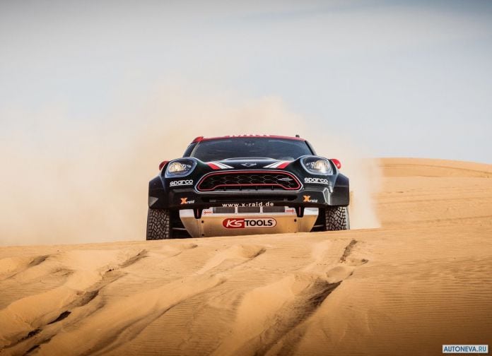 2017 Mini John Cooper Works Rally - фотография 28 из 53