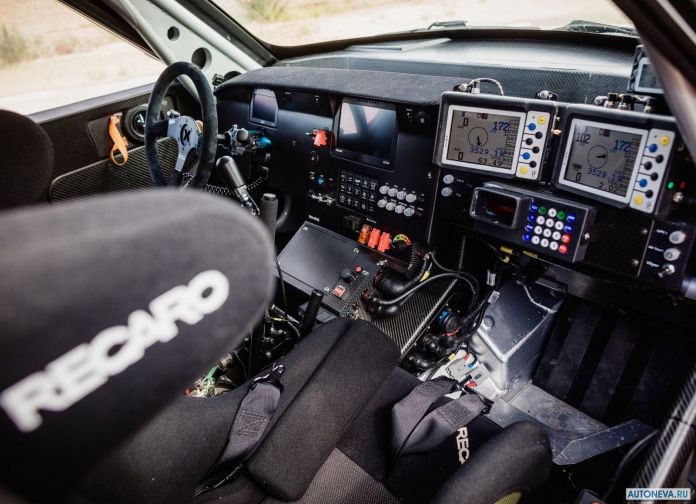 2017 Mini John Cooper Works Rally - фотография 32 из 53
