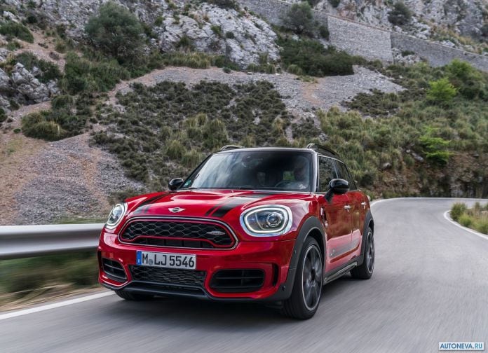 2018 Mini Countryman John Cooper Works - фотография 37 из 103
