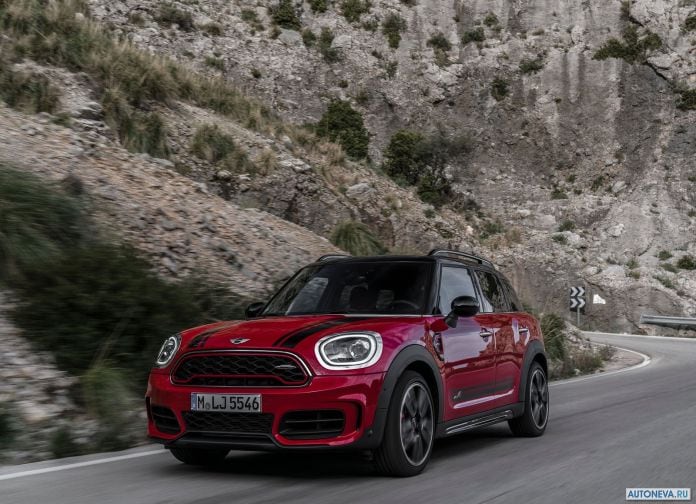 2018 Mini Countryman John Cooper Works - фотография 40 из 103