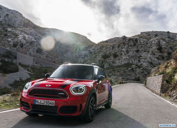 2018 Mini Countryman John Cooper Works - фотография 42 из 103