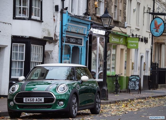 2019 Mini Cooper 60 Years Edition - фотография 3 из 140