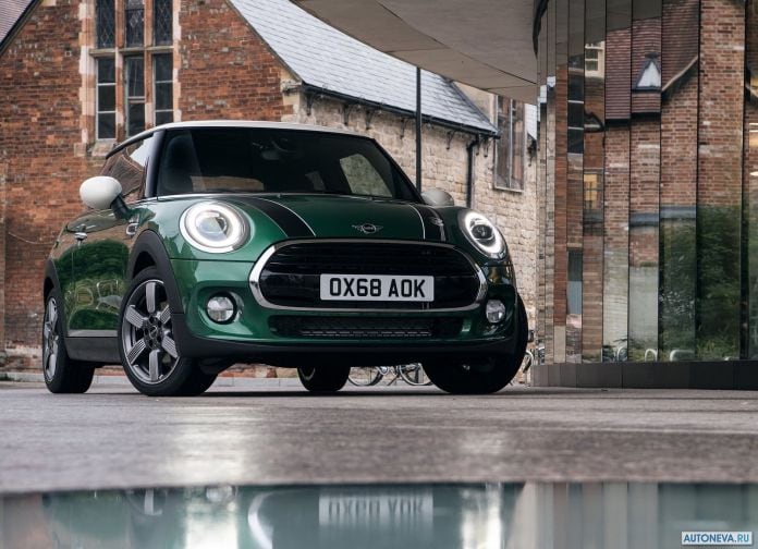 2019 Mini Cooper 60 Years Edition - фотография 4 из 140