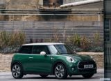 mini_2019_cooper_60_years_edition_008.jpg