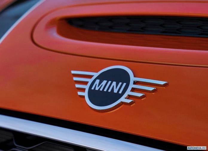 2019 Mini Cooper S - фотография 107 из 119