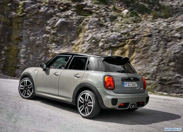 2019 Mini Cooper S 5-door - фотография 42 из 57