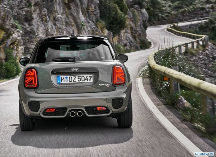 2019 Mini Cooper S 5-door - фотография 53 из 57