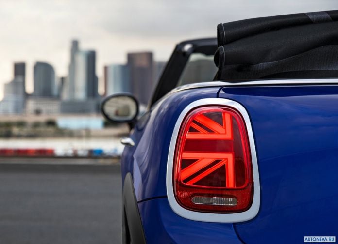 2019 Mini Cooper S Convertible - фотография 182 из 196