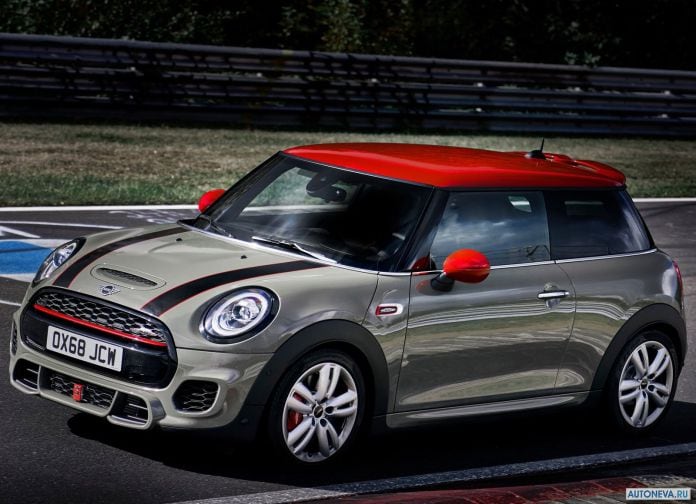 2019 Mini John Cooper Works - фотография 3 из 13