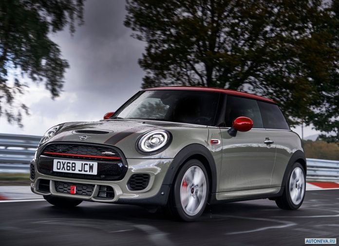 2019 Mini John Cooper Works - фотография 6 из 13