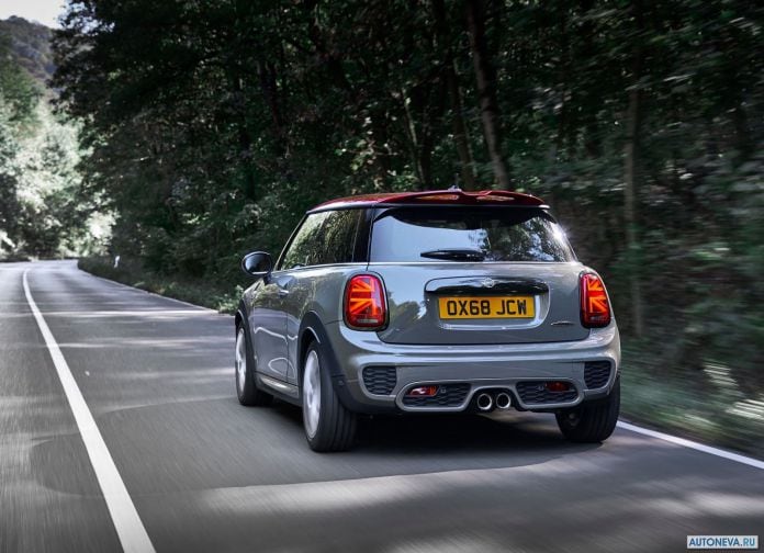 2019 Mini John Cooper Works - фотография 13 из 13