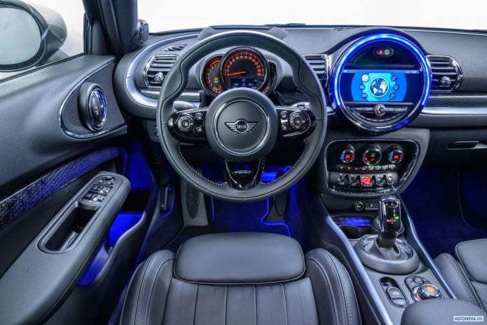 2020 Mini Clubman Cooper - фотография 11 из 31