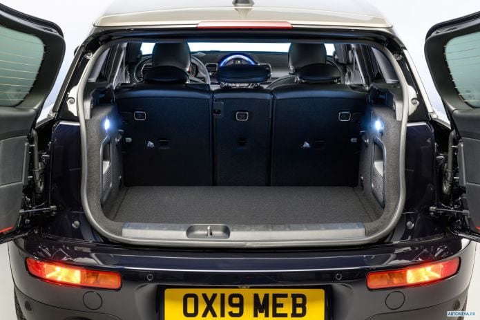 2020 Mini Clubman Cooper - фотография 18 из 31