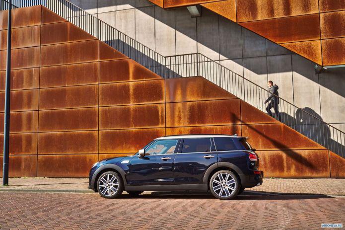 2020 Mini Clubman Cooper S - фотография 14 из 40