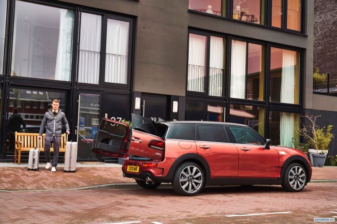 2020 Mini Clubman Cooper S - фотография 19 из 40