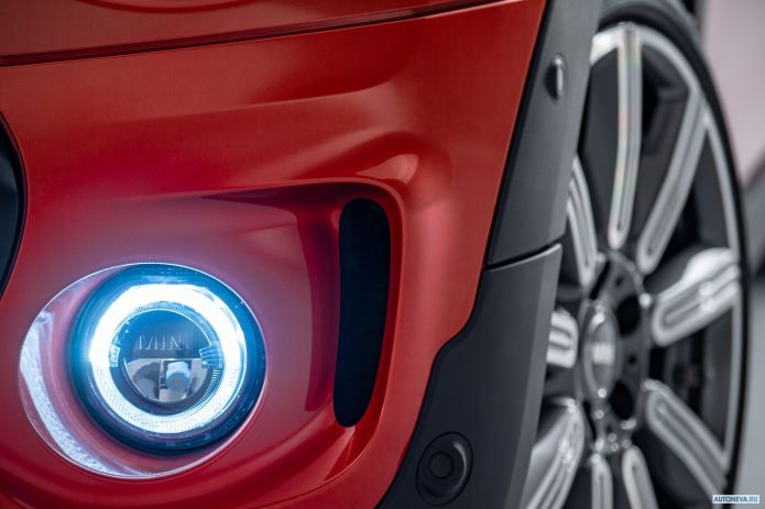 2020 Mini Clubman Cooper S - фотография 36 из 40
