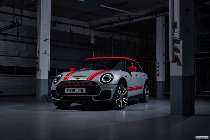 2020 Mini Clubman John Cooper Works - фотография 2 из 40