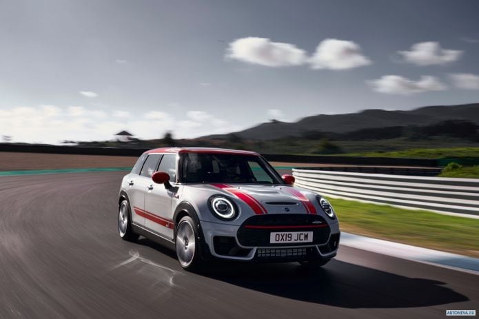 2020 Mini Clubman John Cooper Works - фотография 8 из 40 2020 Mini Clubman John Cooper Works - фотография 8 из 40