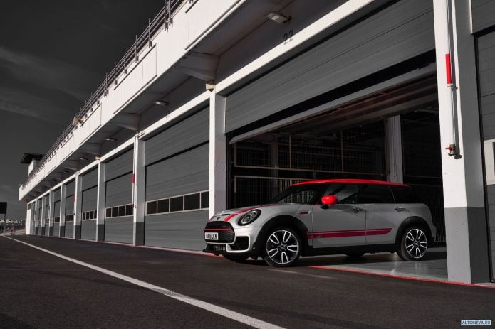2020 Mini Clubman John Cooper Works - фотография 10 из 40 2020 Mini Clubman John Cooper Works - фотография 10 из 40