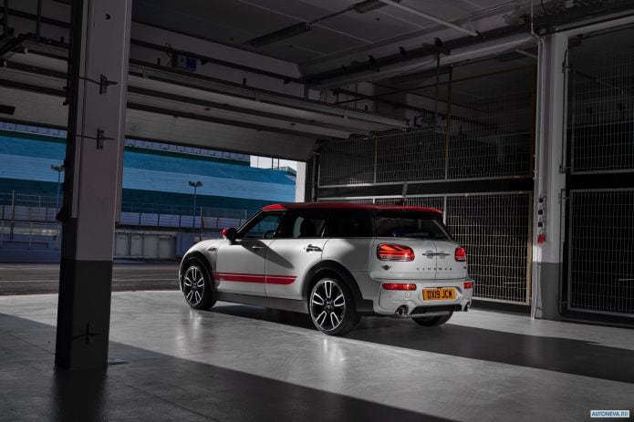 2020 Mini Clubman John Cooper Works - фотография 11 из 40 2020 Mini Clubman John Cooper Works - фотография 11 из 40
