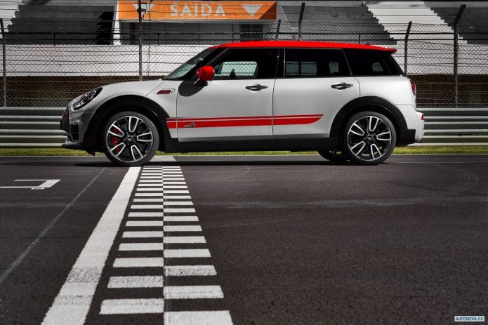 2020 Mini Clubman John Cooper Works - фотография 16 из 40