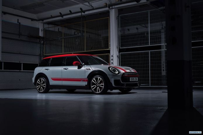 2020 Mini Clubman John Cooper Works - фотография 17 из 40 2020 Mini Clubman John Cooper Works - фотография 17 из 40