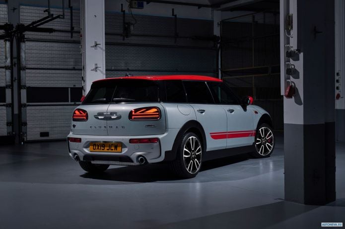 2020 Mini Clubman John Cooper Works - фотография 24 из 40 2020 Mini Clubman John Cooper Works - фотография 24 из 40
