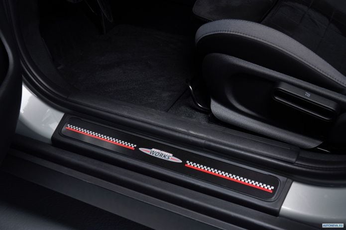 2020 Mini Clubman John Cooper Works - фотография 31 из 40 2020 Mini Clubman John Cooper Works - фотография 31 из 40