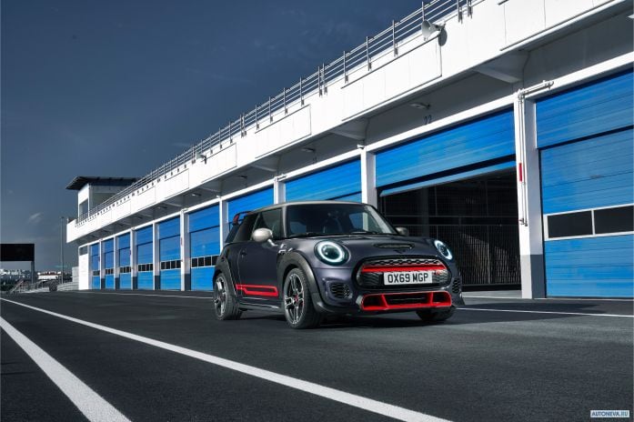 2020 Mini John Cooper Works GP - фотография 4 из 40