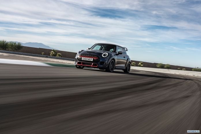 2020 Mini John Cooper Works GP - фотография 6 из 40