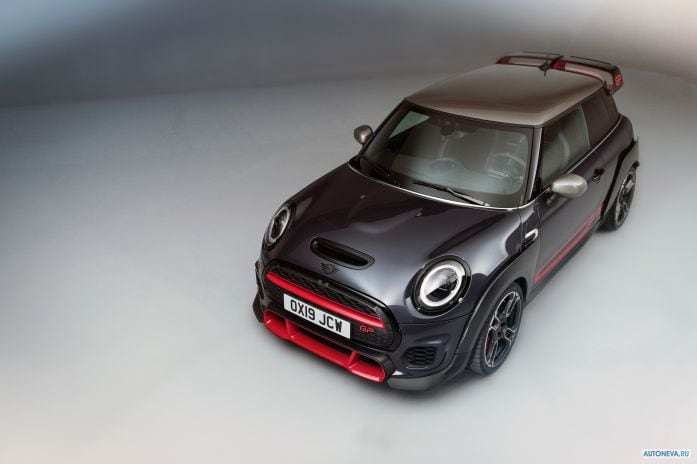 2020 Mini John Cooper Works GP - фотография 26 из 40
